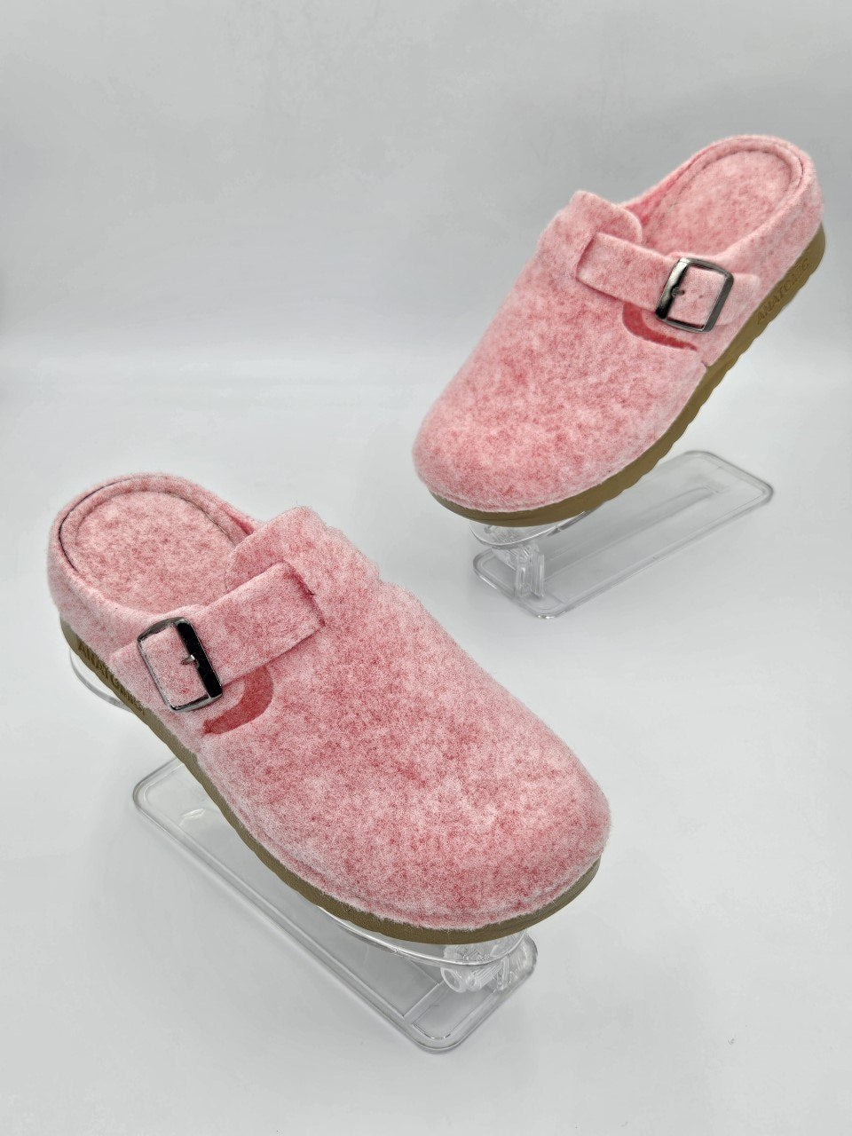 Women’s Winter Sabo Clogs — Warm, Comfortable & Wholesale-Ready