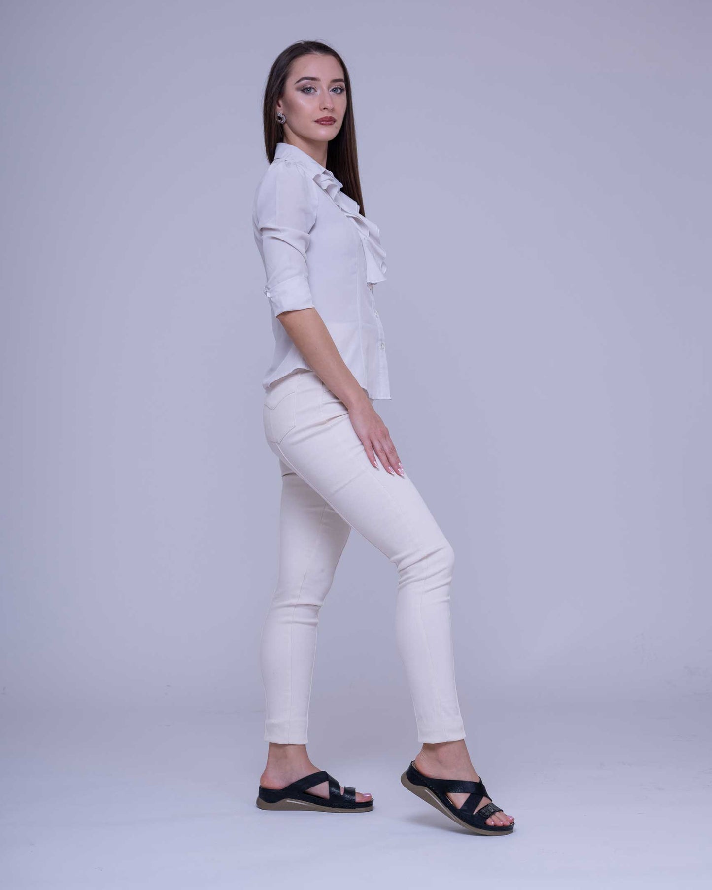 Women's Comfort Slippers Wholesale | Plush Cushioned, Lightweight & Bulk-Ready Footwear