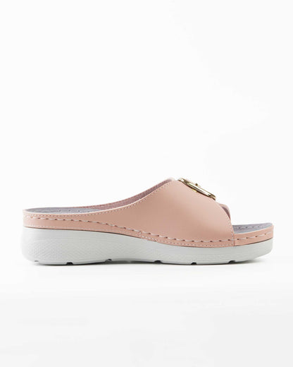 Women’s Comfort Slippers — Cushioned, Lightweight & Wholesale-Ready