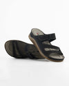 Black : Synthetic Nubuck