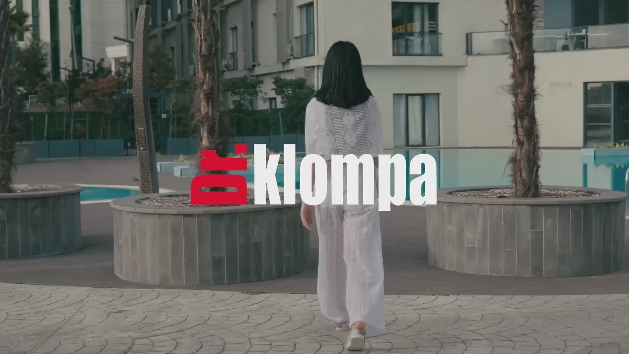 Load video: Dr. Klompa By Trefir